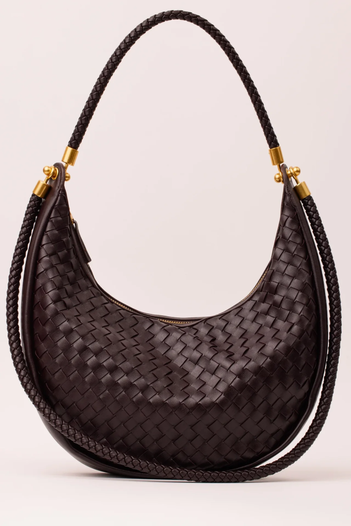 CLASSY HANDBAGS FOR FALL 2025 