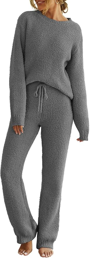 FUZZY FLEECE MATCHING SET FROM AMAZON