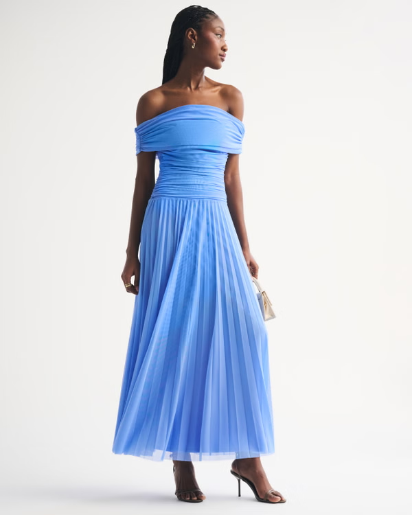 Spring Wedding Style Guide: What to Wear as a Wedding Guest Over 50