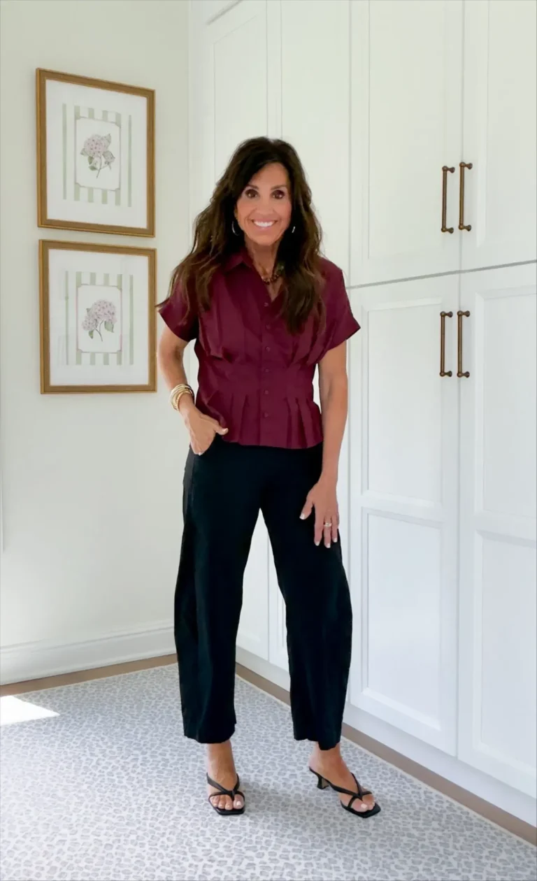 Late Summer Outfit Ideas for Women Over 40